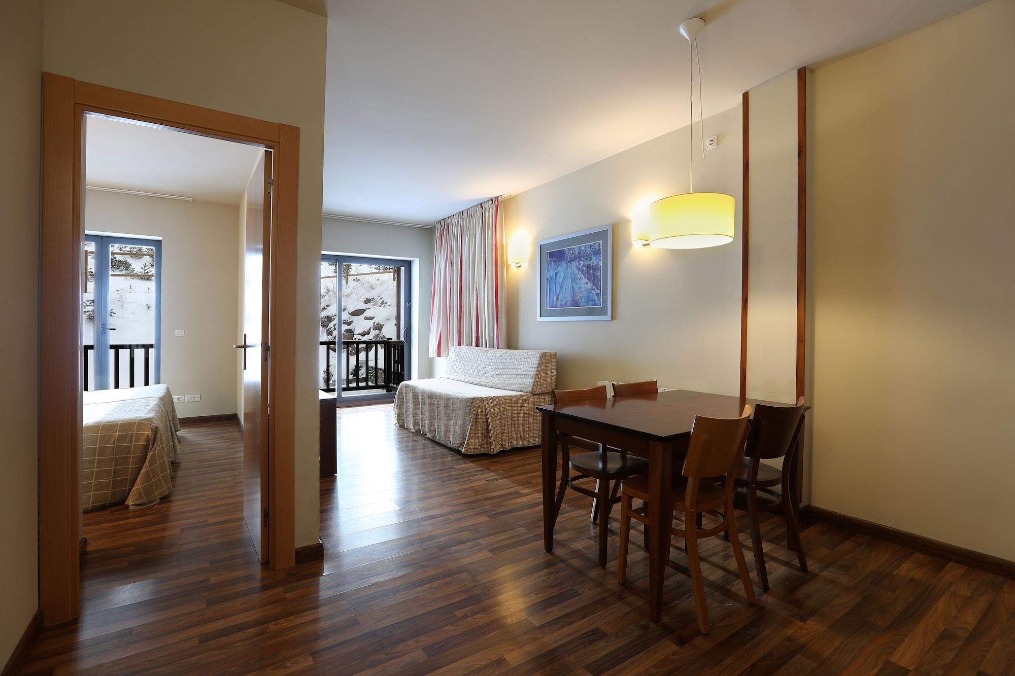 Aparthotel Guitart La Molina & 4*
