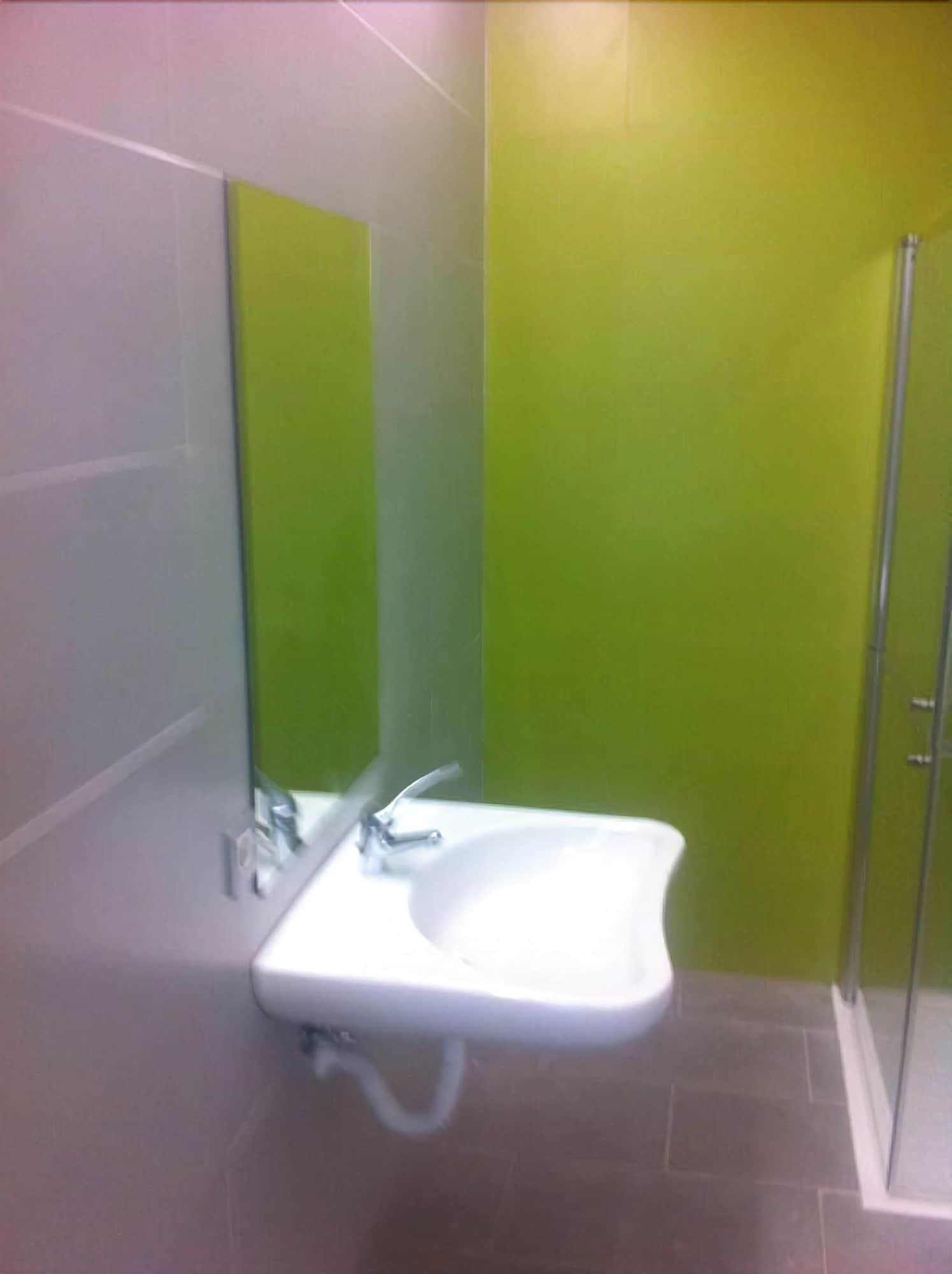 Uba Hostal San Sebastián