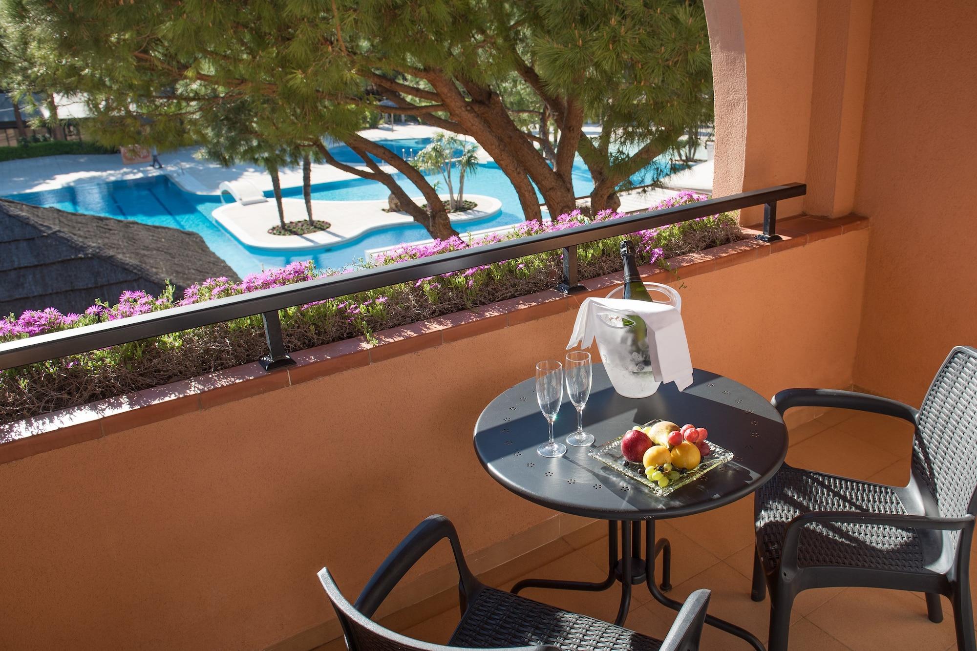 La Costa Golf&beach 4*