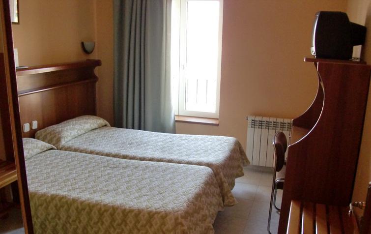Narcea Hotel Valles (Reocin)