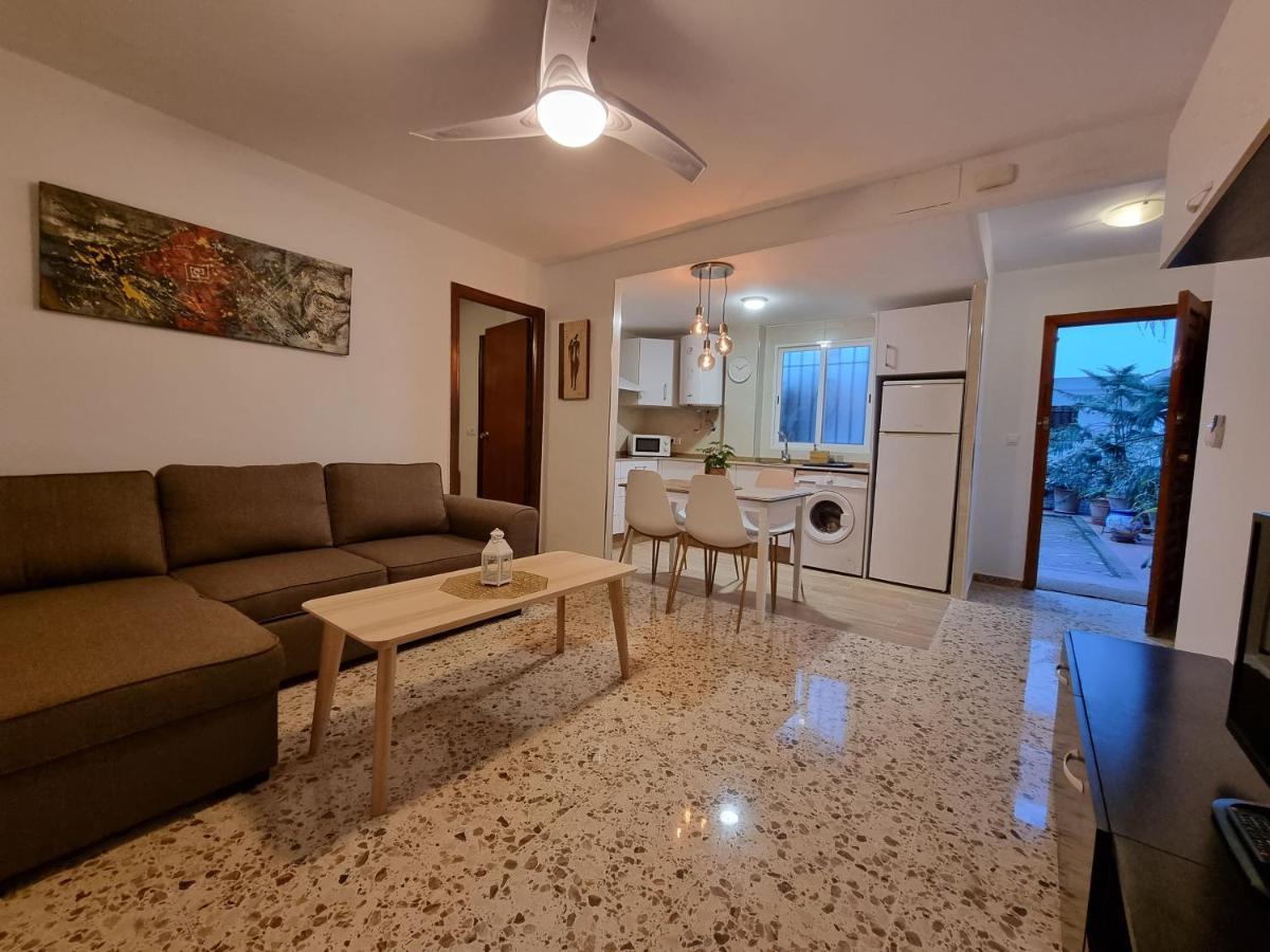 Apartamento De Estreno En Patios Tipicos De San Basilio