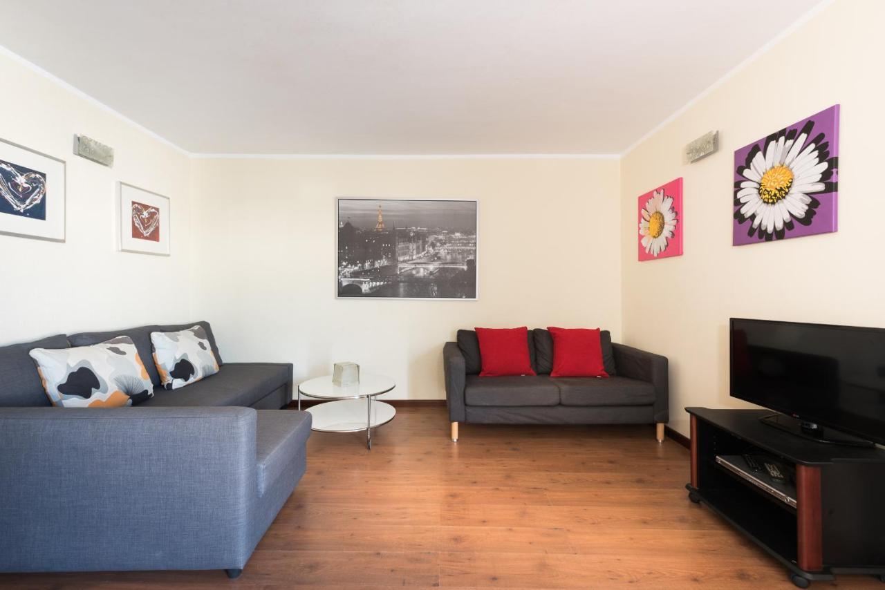 Sol Apartment *