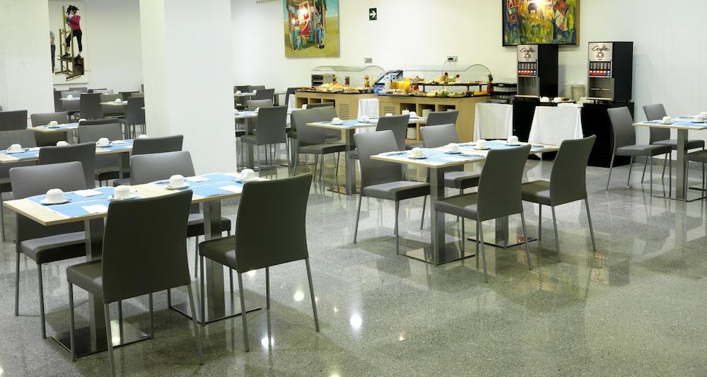 Nh La Avanzada Hotel 4*