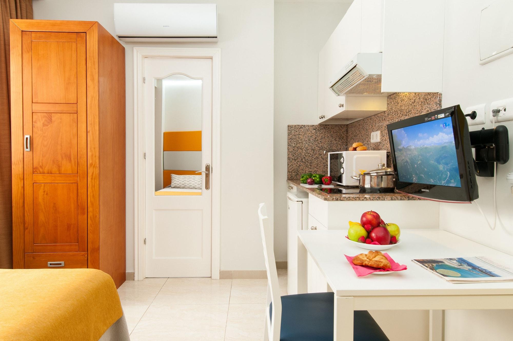 Apartahotel Bajamar 2*