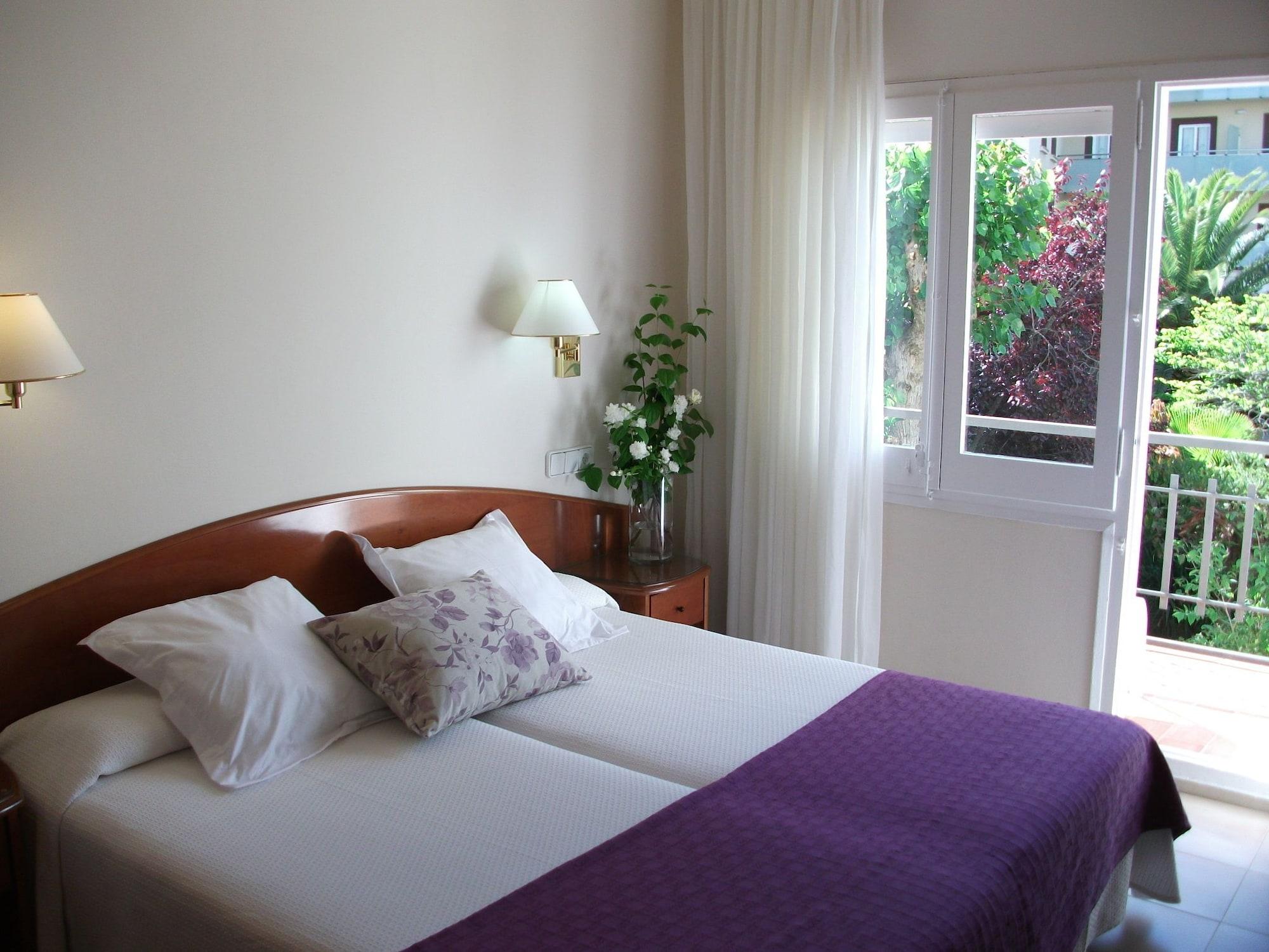 Avenida Hotel 2*