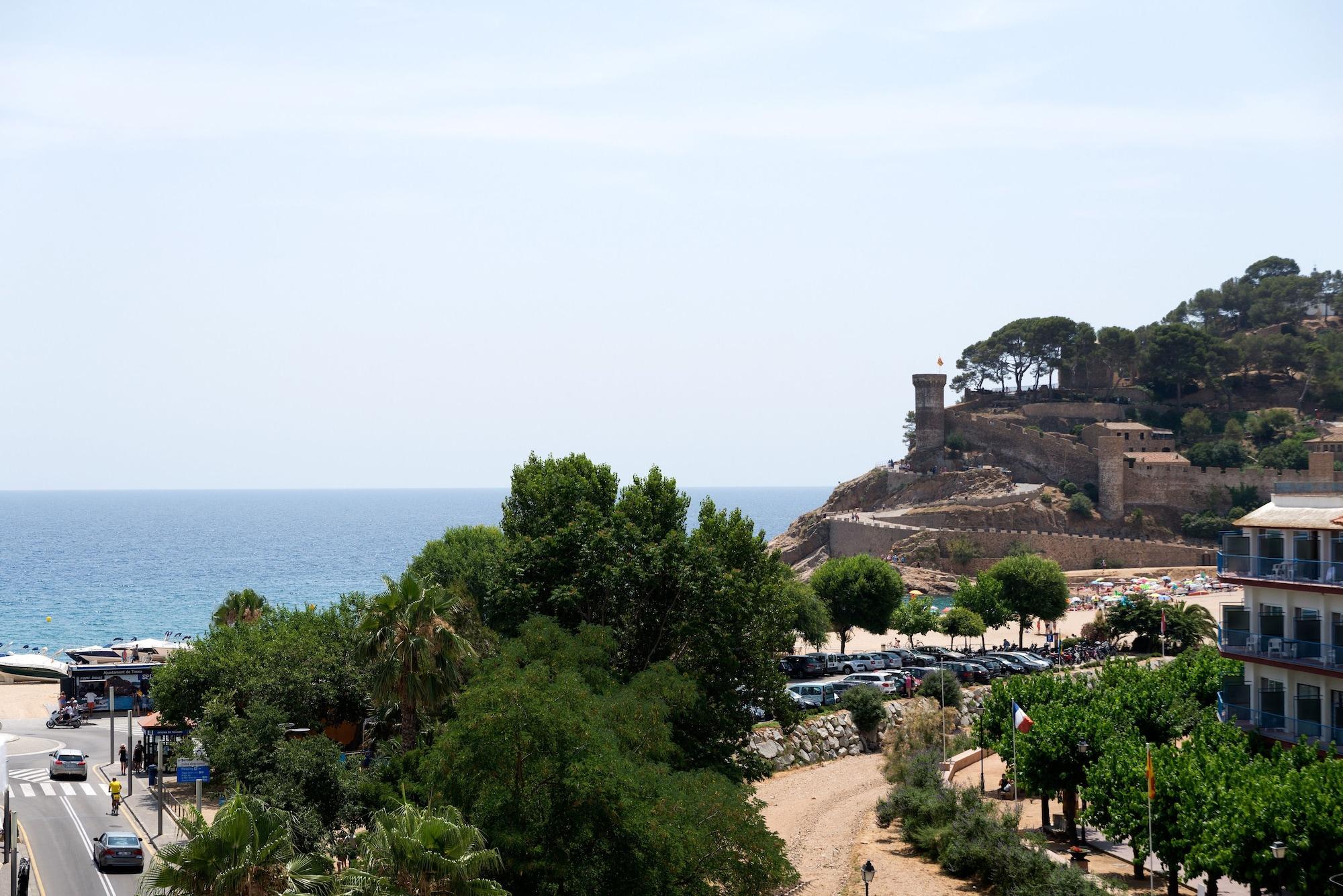 Avenida Hotel Tossa de Mar