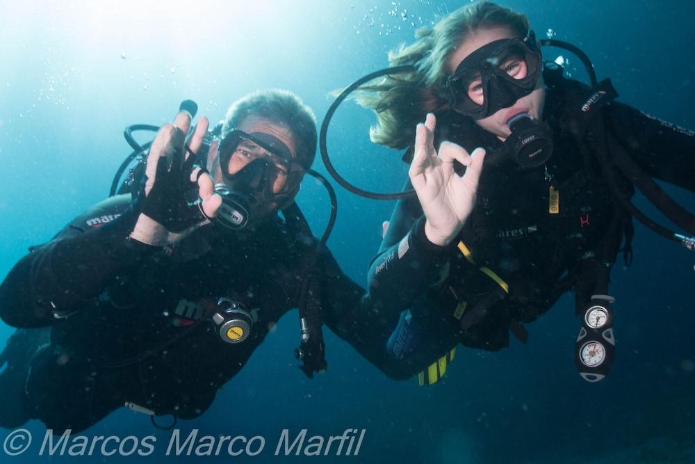 Hotel & Diving Les Illes 3*