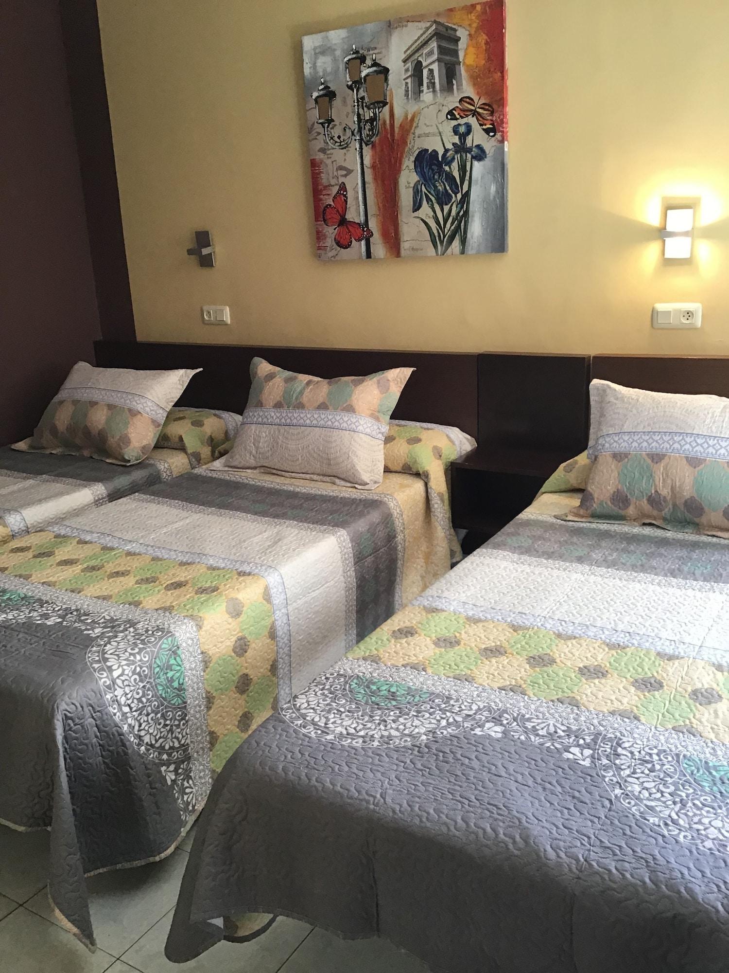 Ampuria Hotel