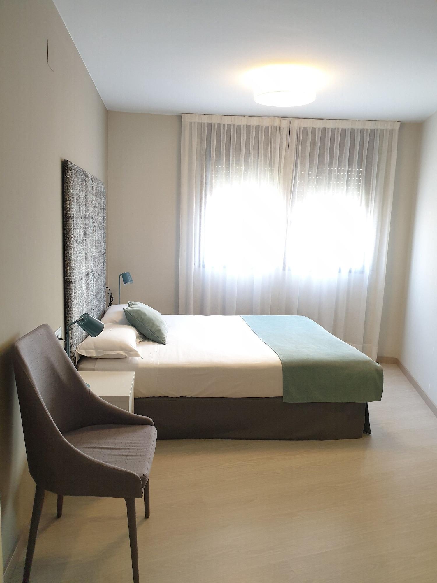 Real Apartment *
