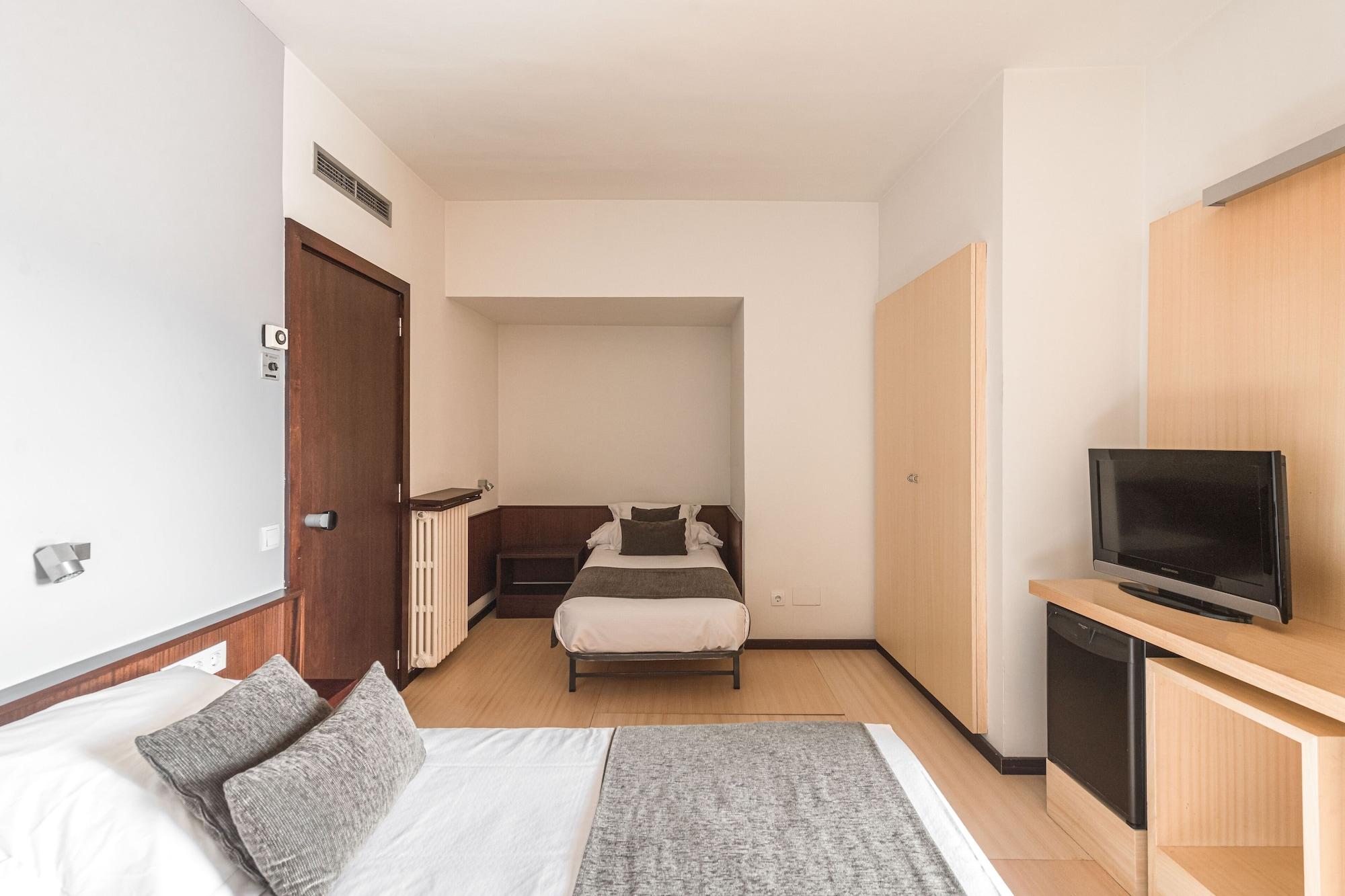 Emporda 4*