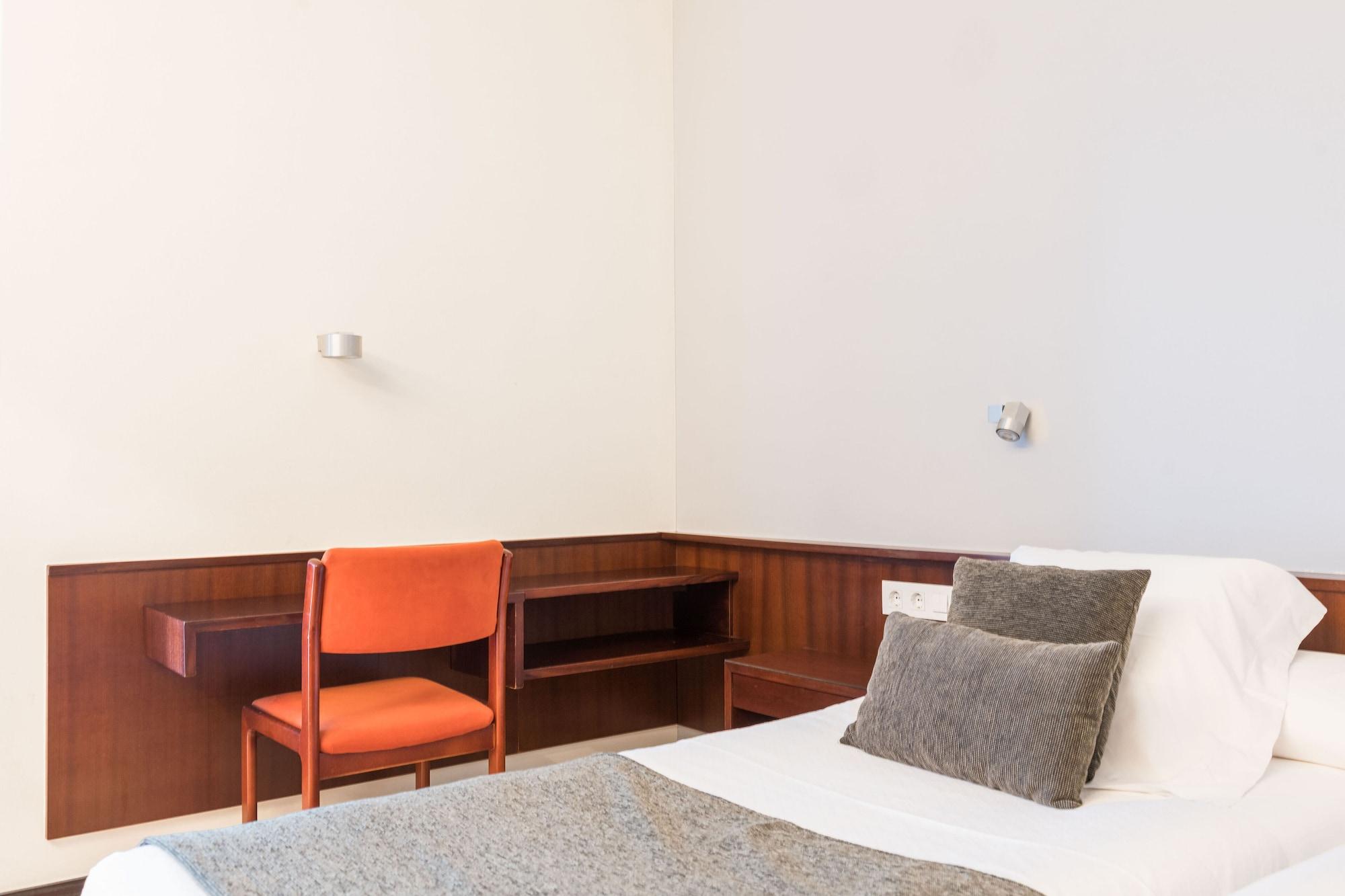 Emporda Hotel
