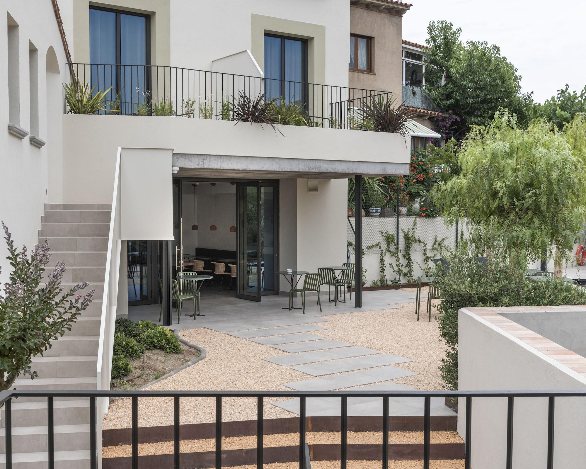 Alta House 3* Begur