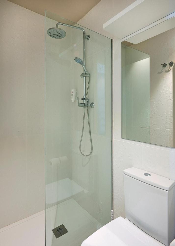 Hostal Central Barcelona Guest house 2*