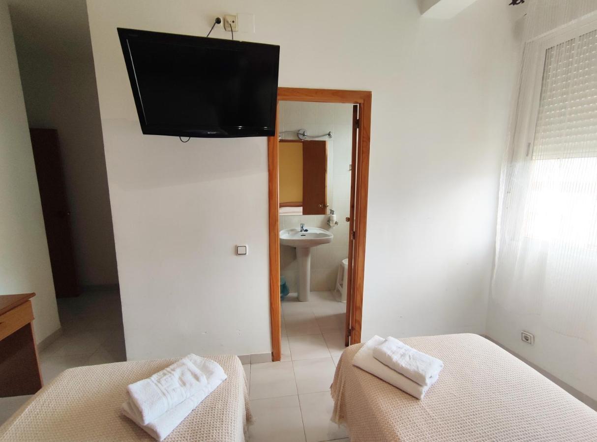 Neus Hotel 2*