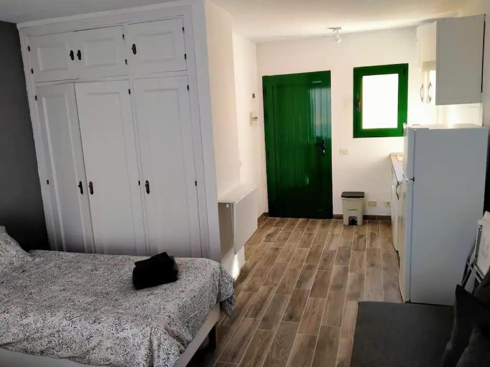 Apartment Caleta Paraiso 141 *