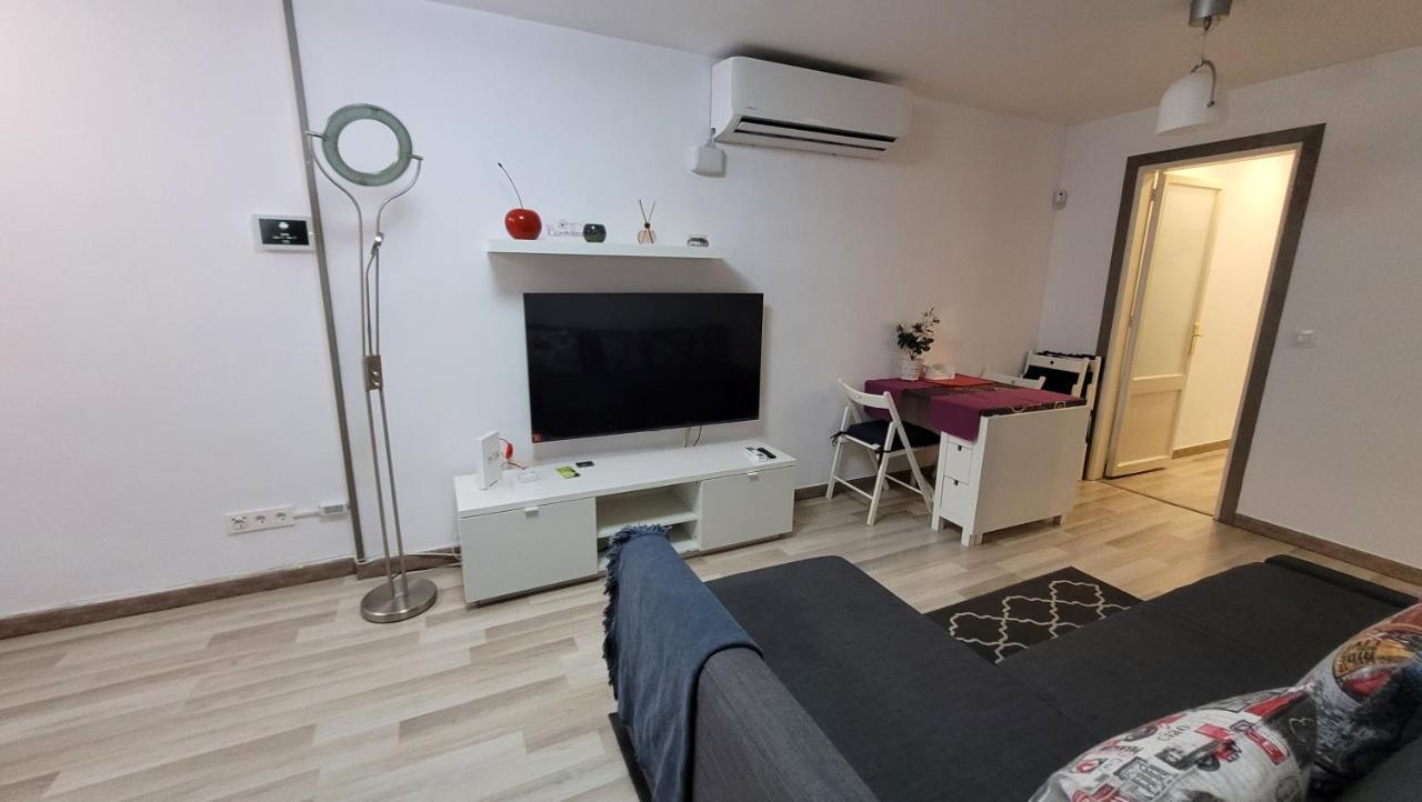 B O D Collblanc Apartment *