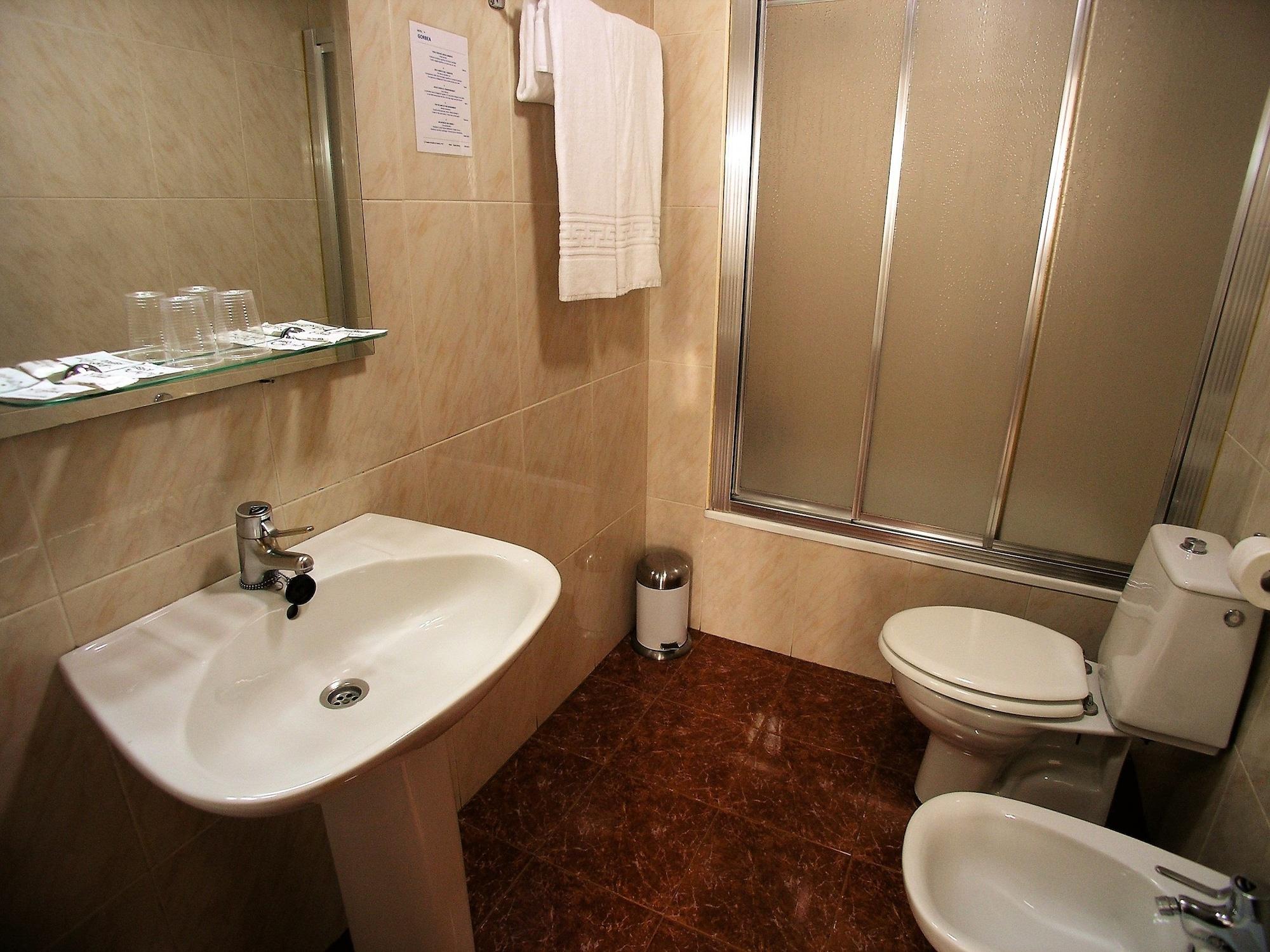 Iraipe Gorbea Auto Check-in * Vitoria-Gasteiz