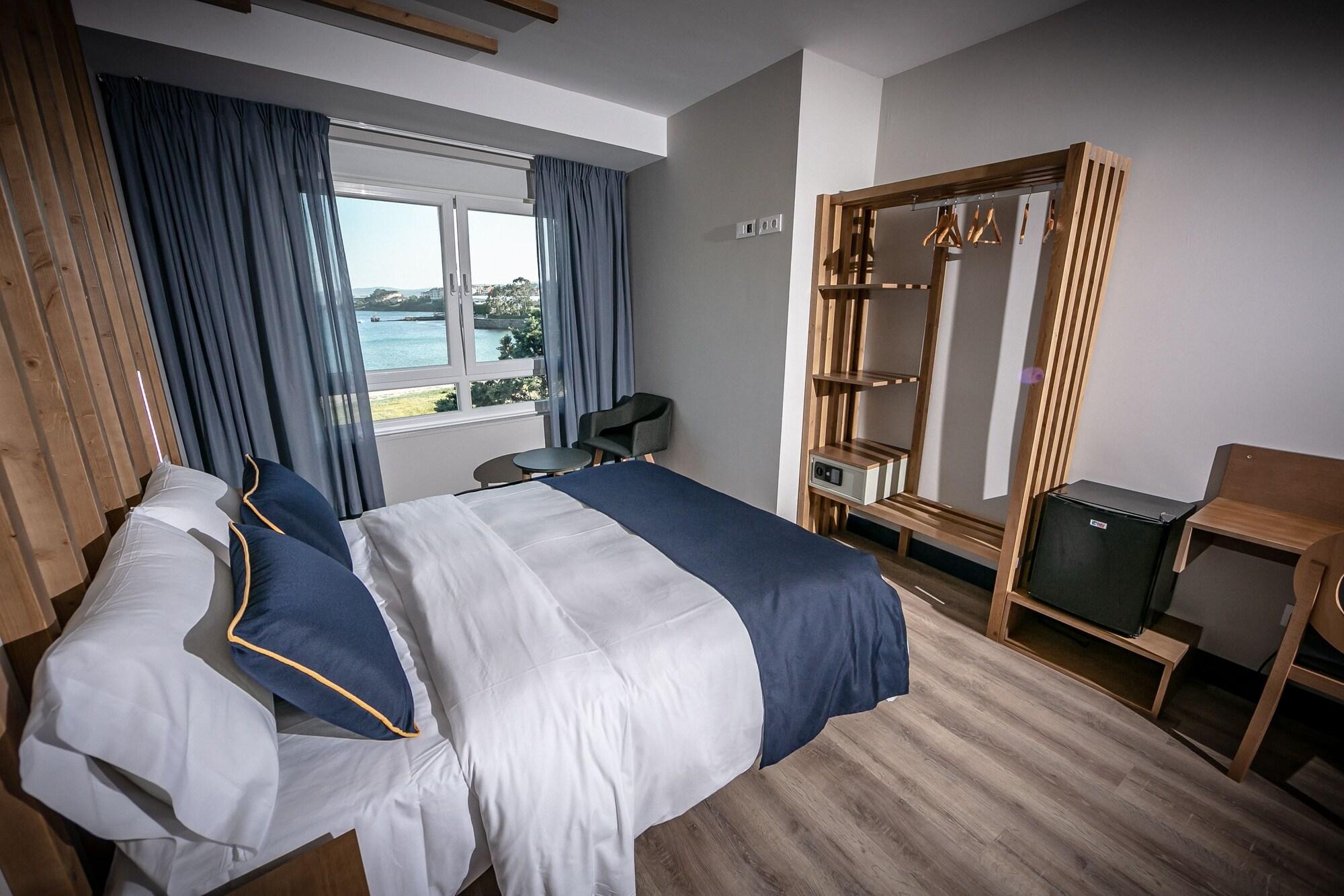 Playa De Hotel 3*