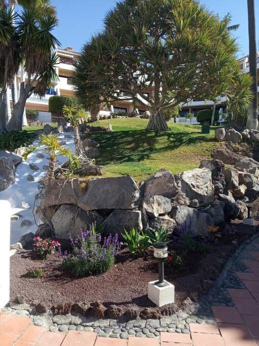 With Pool And Gardens Near The Coast *
