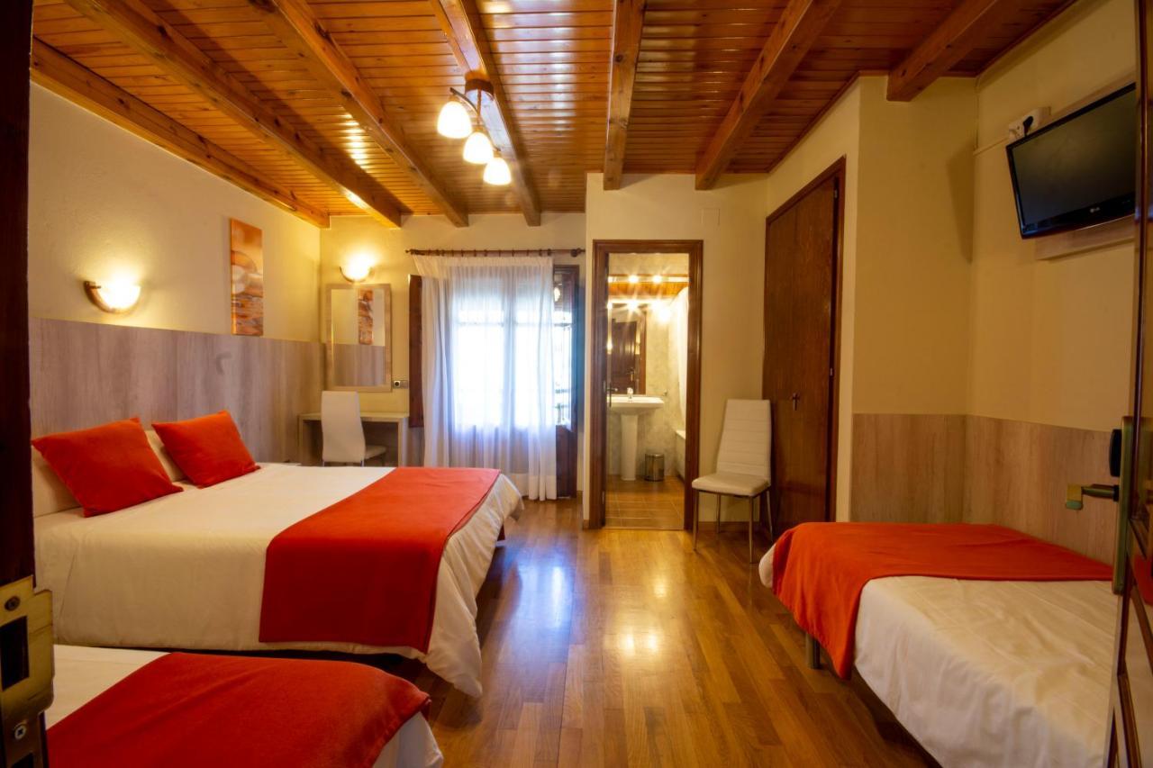Pensión Hostal Noguera 2*
