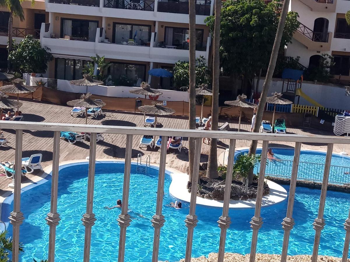 Apartment With Pool And Gardens Near The Coast San Miguel de Abona
