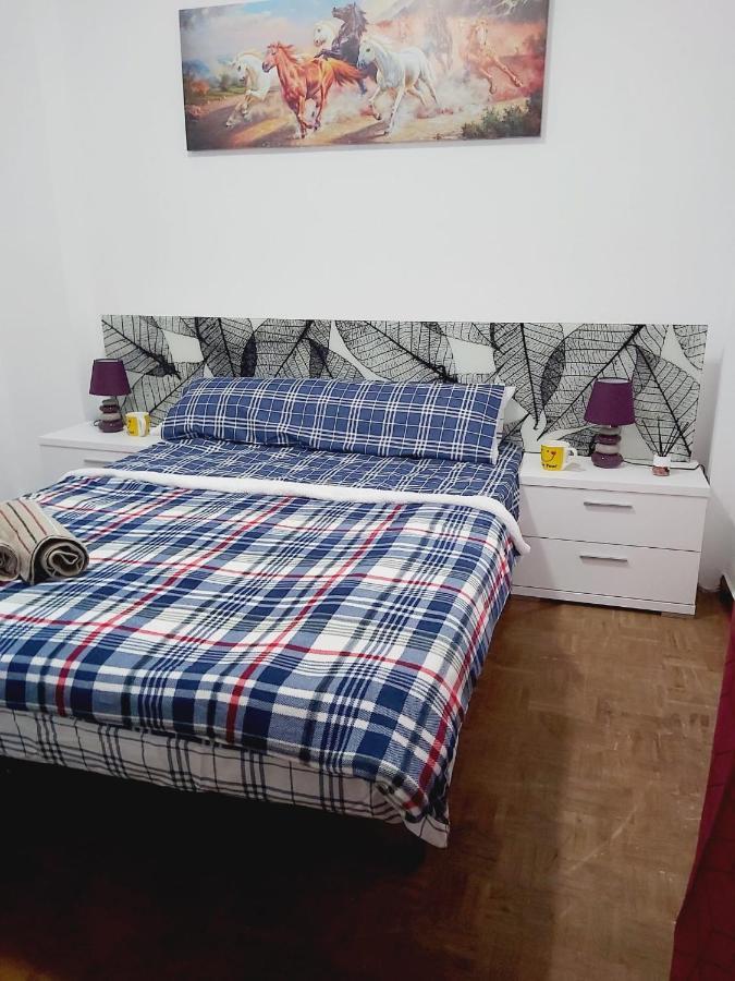 Apartamento Bernie'S Rooms
