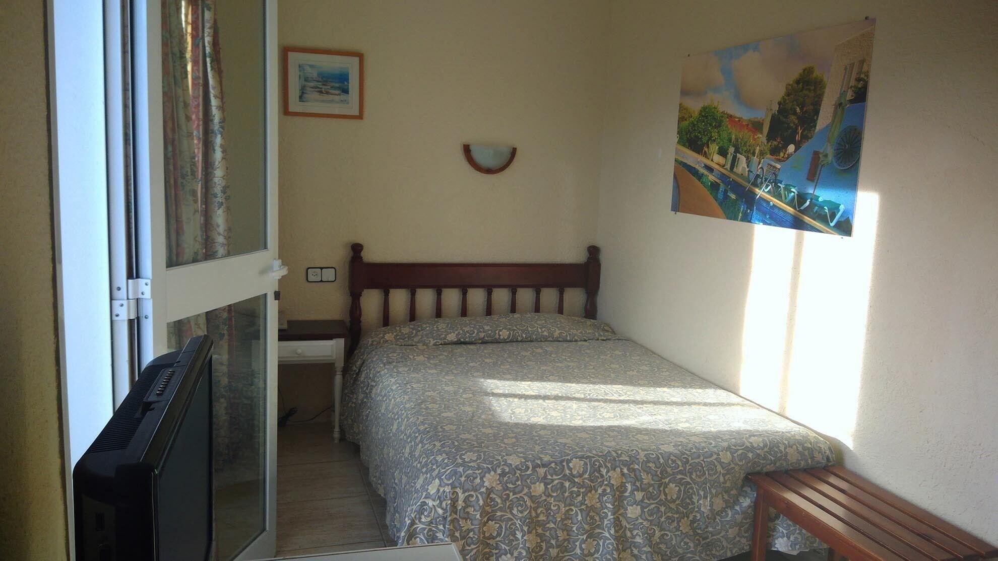 Columbus Family Boutique 2* Peguera