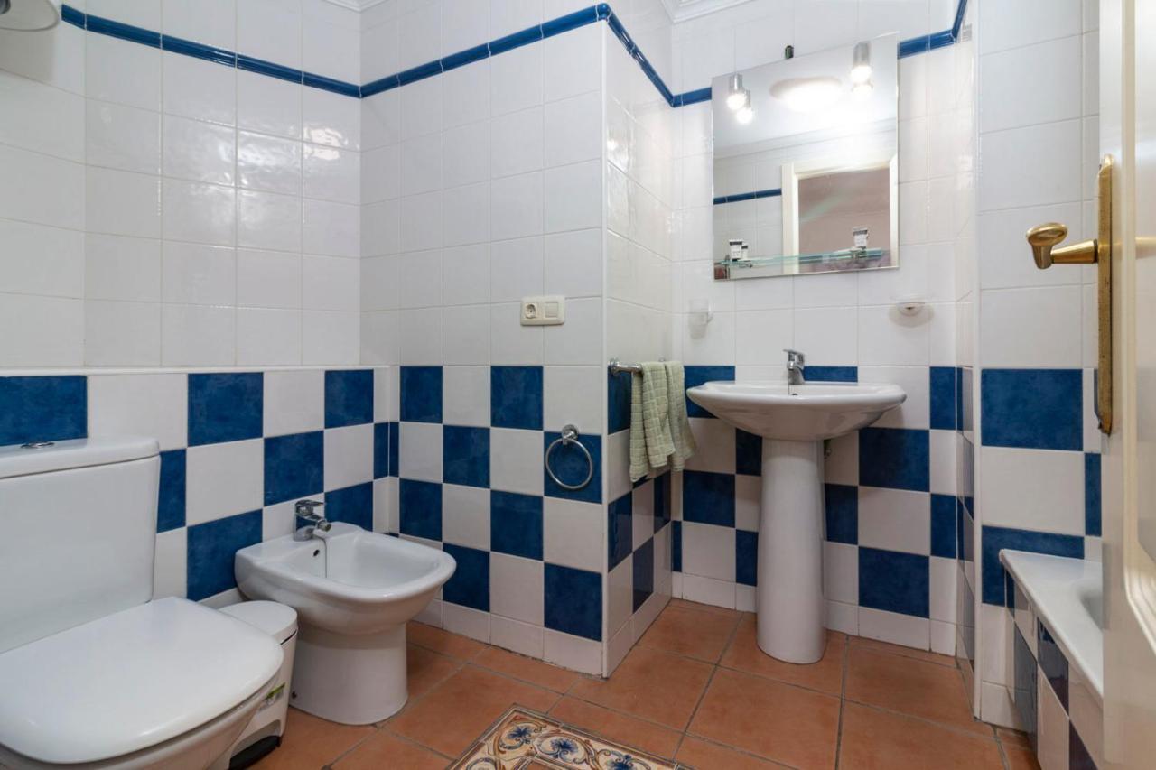 Apartamento En La Tejita Con Piscina, Terraza Y Wifi *
