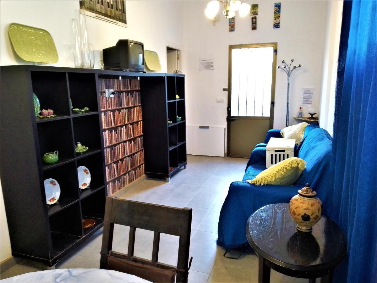 - Vivienda Planta Baja Cerca De La Playa Para 7 O 8 Pax * La Antilla