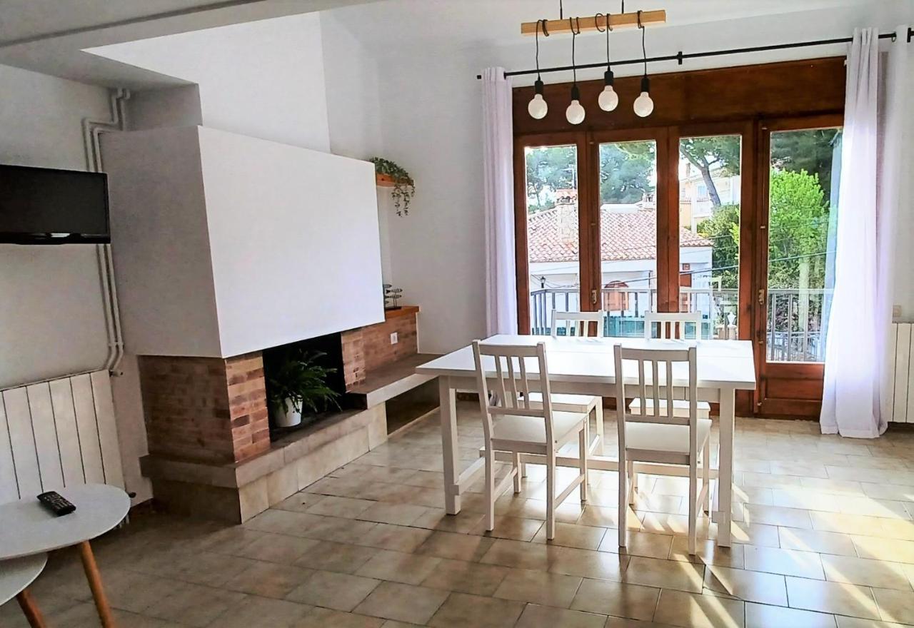 Agradable Casa Con Terraza En S'agaro Apartment *