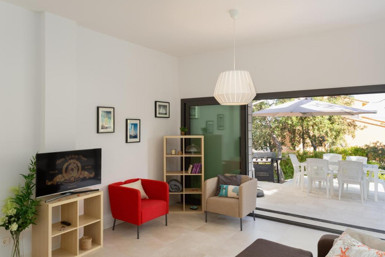 Manava Holiday home *