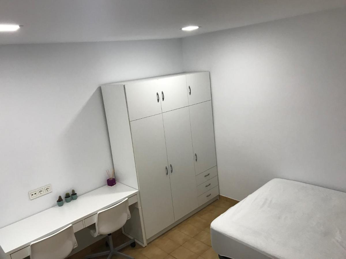 Piso Centrico Con Parking A 20min De Barcelona Terrassa