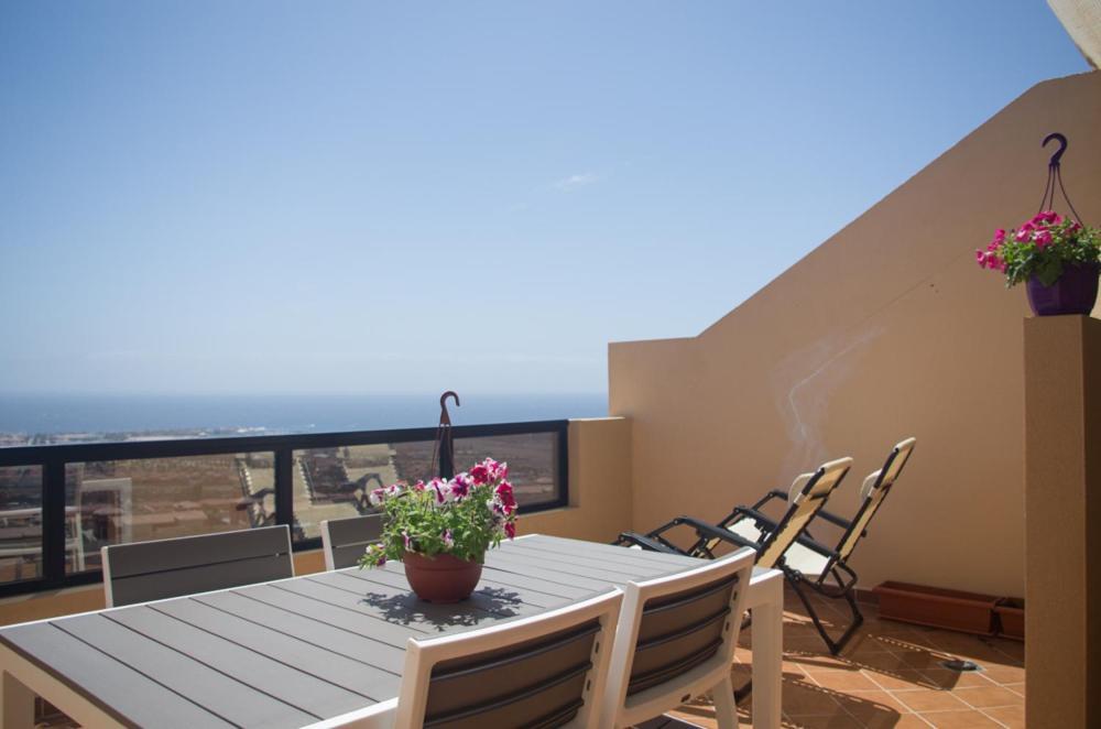 Сasa de vacaciones Miramar Stunning Sea View - 2 Bedrooms, Wifi, Pool Caleta de Fuste