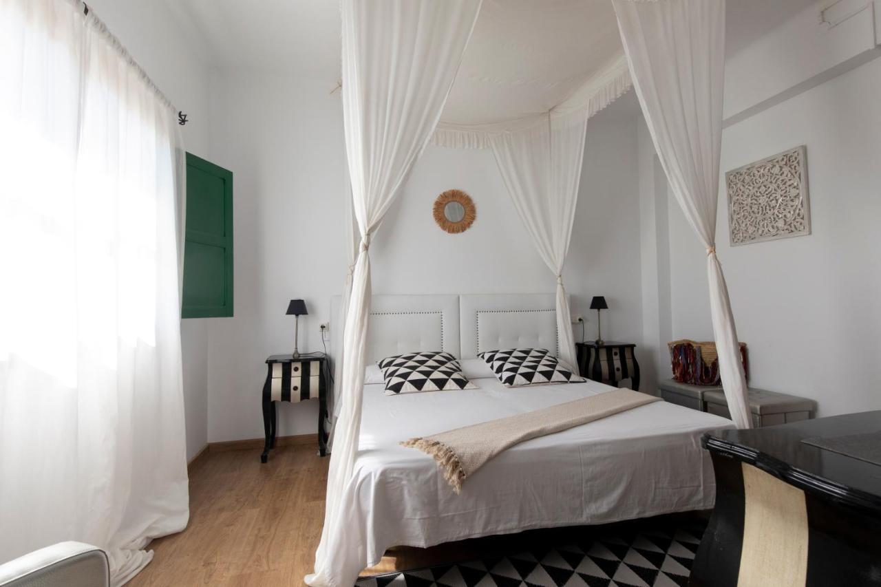 Buenavista&suites Bed and breakfast Santa Eulalia del Río