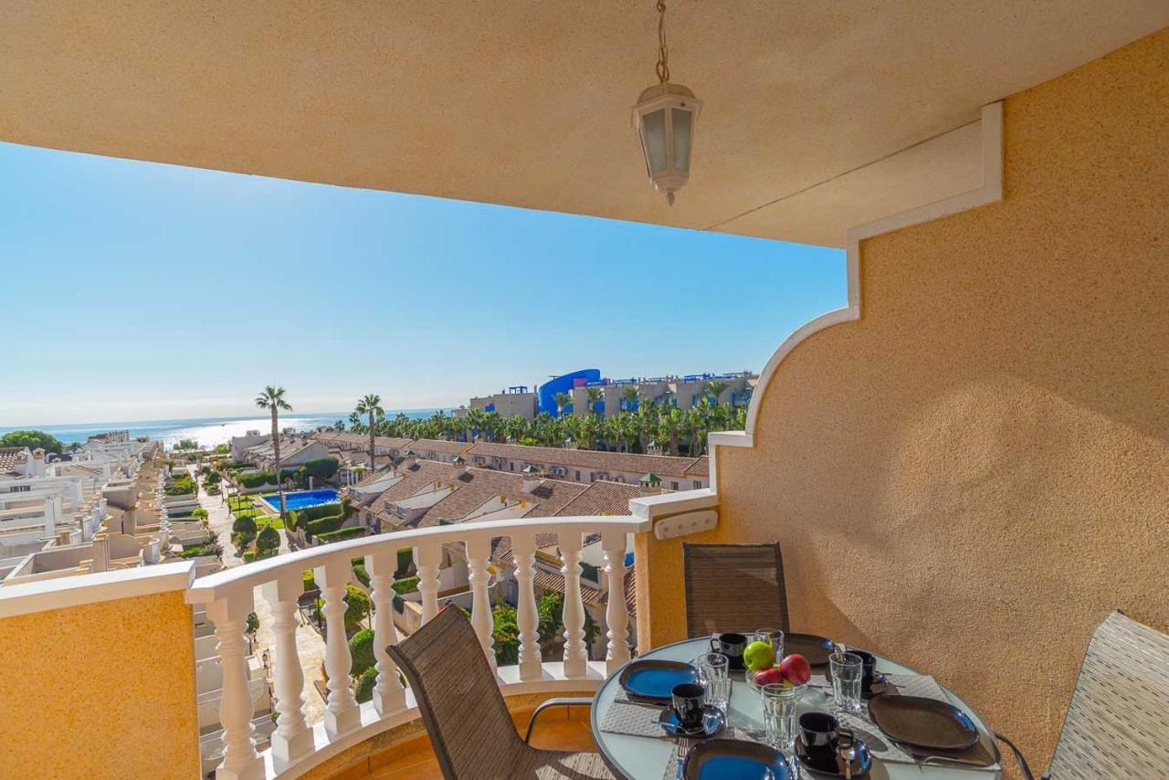 Beautiful Sea Views Cabo Roig Apartamento *