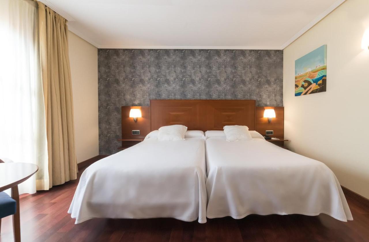Nuevo Torreluz Hotel