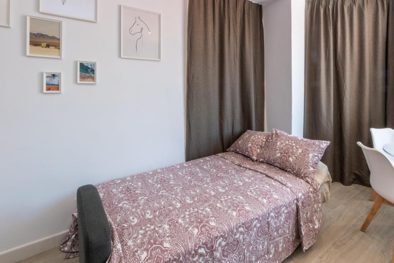 Beachfront 1br Centre - Palmeras Apartamento