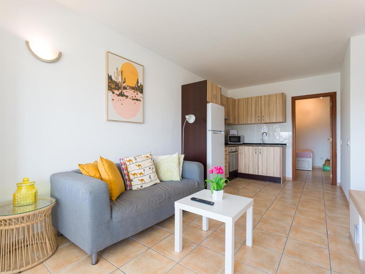 Apartamento Con Piscina En