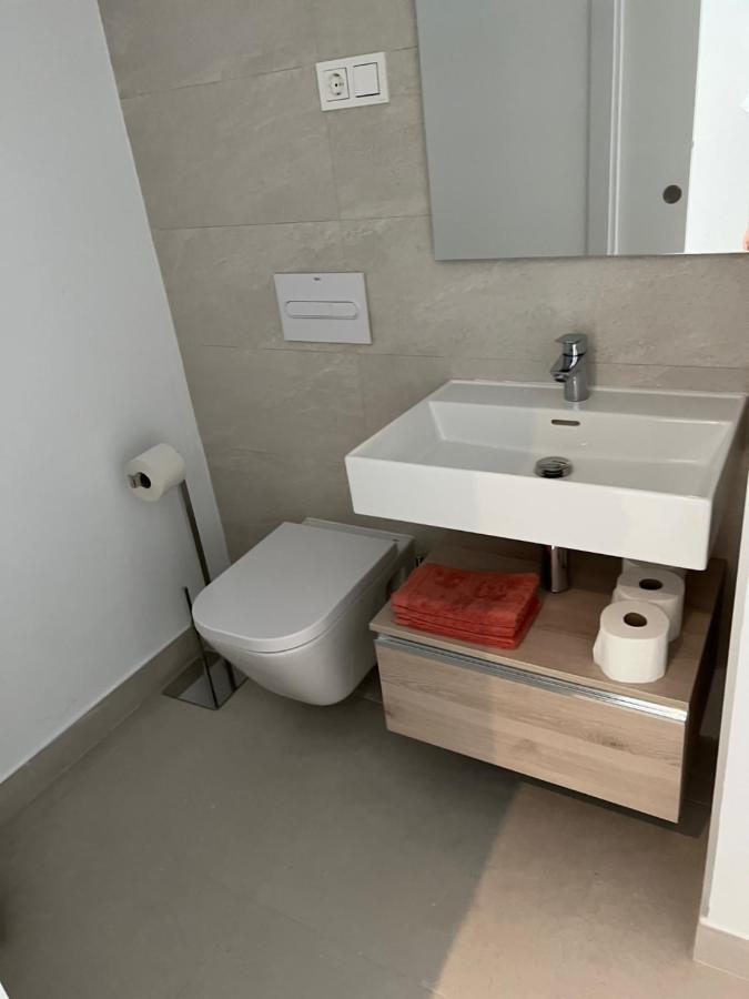 Mesas Homes Luxury 4 Bed Near The Sea And Port