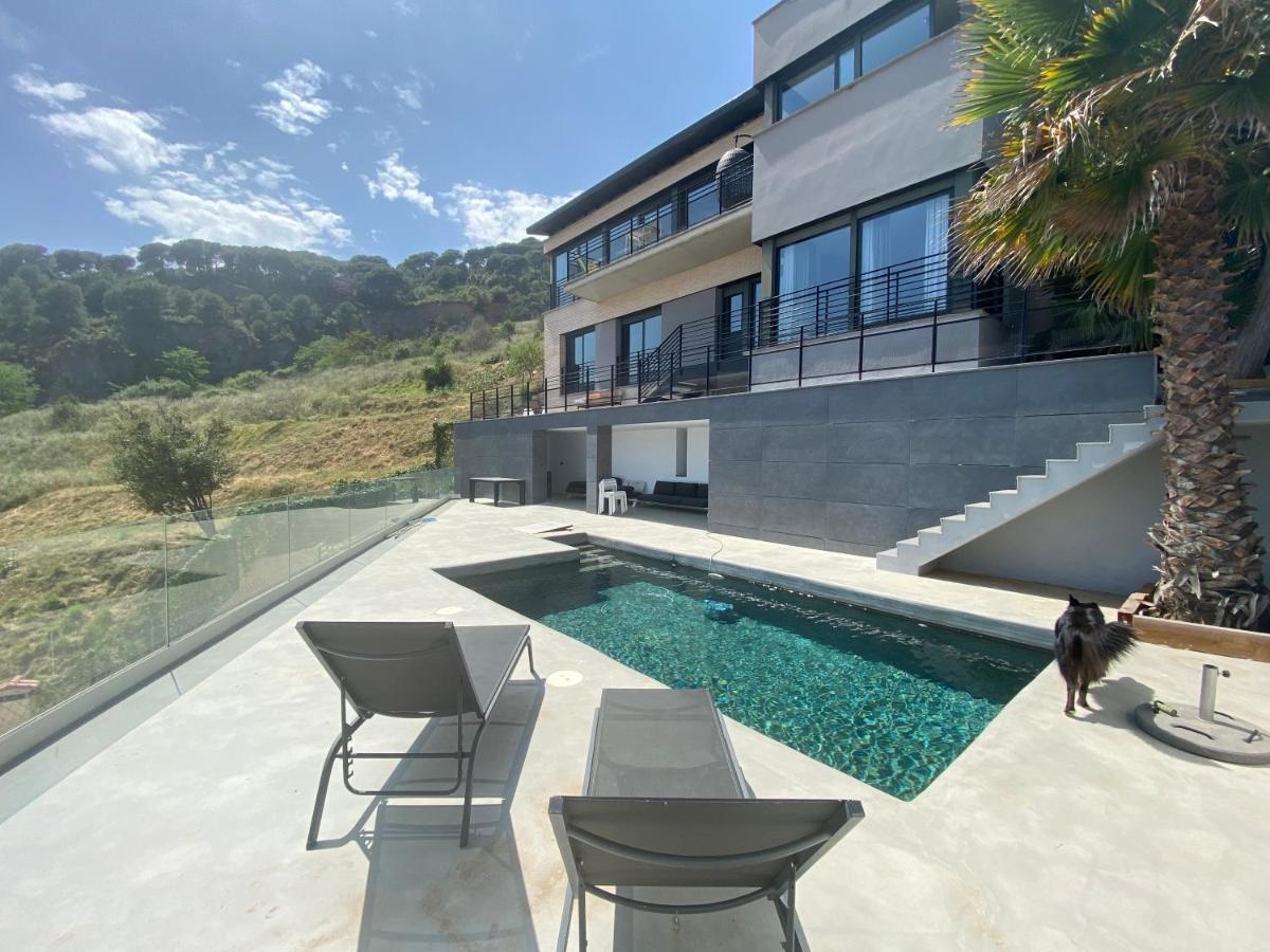 Ece Golden Amazing 4 Bedroom With Pool Alella