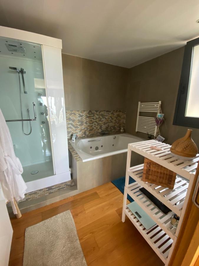 Ece Golden Amazing 4 Bedroom With Pool *