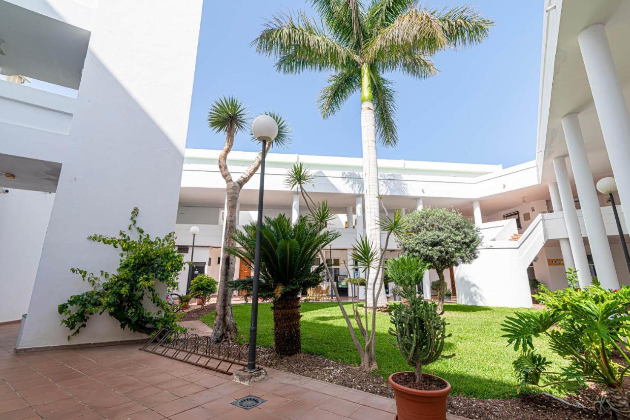 Sun View - Island Village Heights Apartment