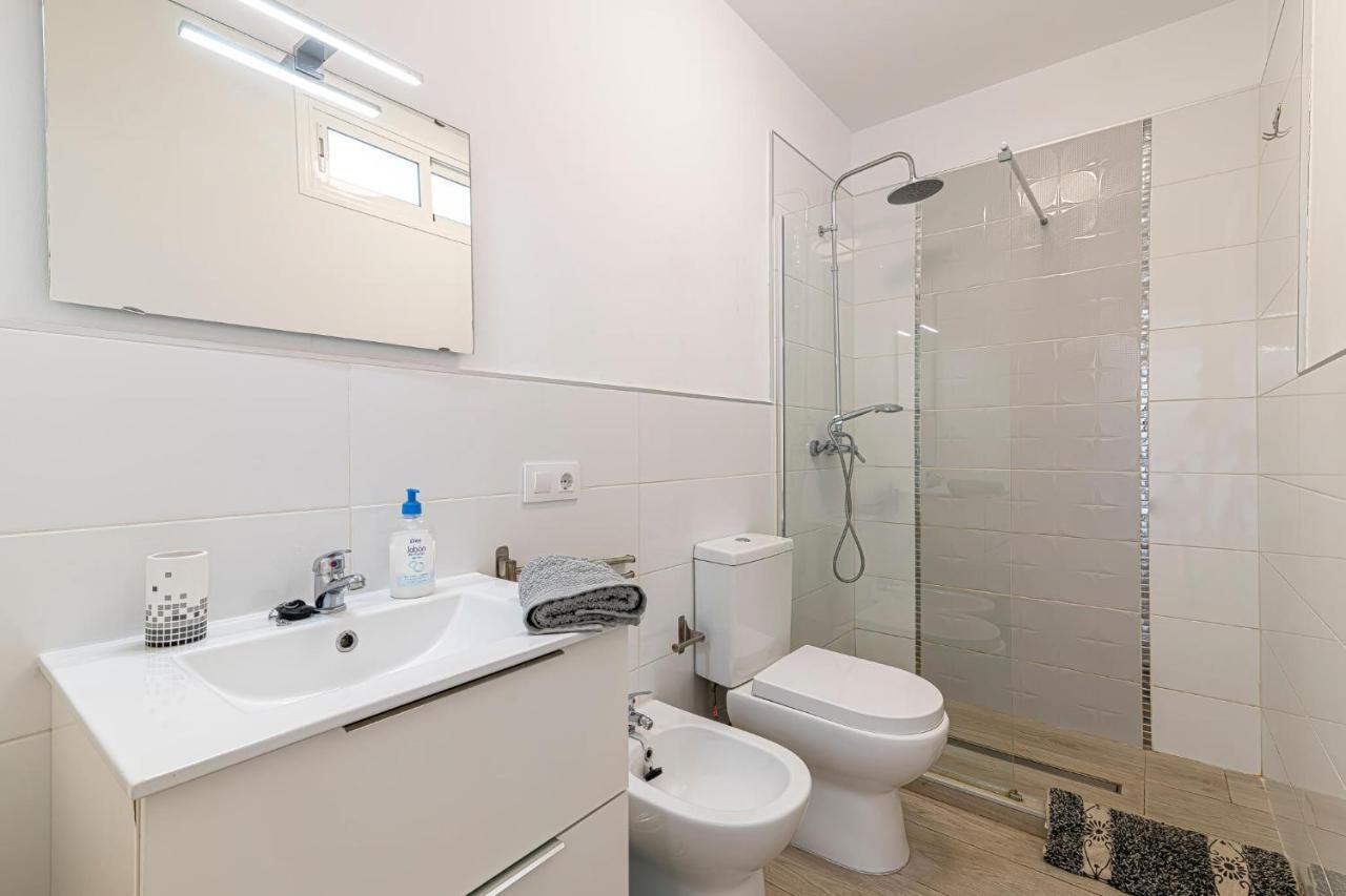 Sun View - Island Village Heights Apartment *