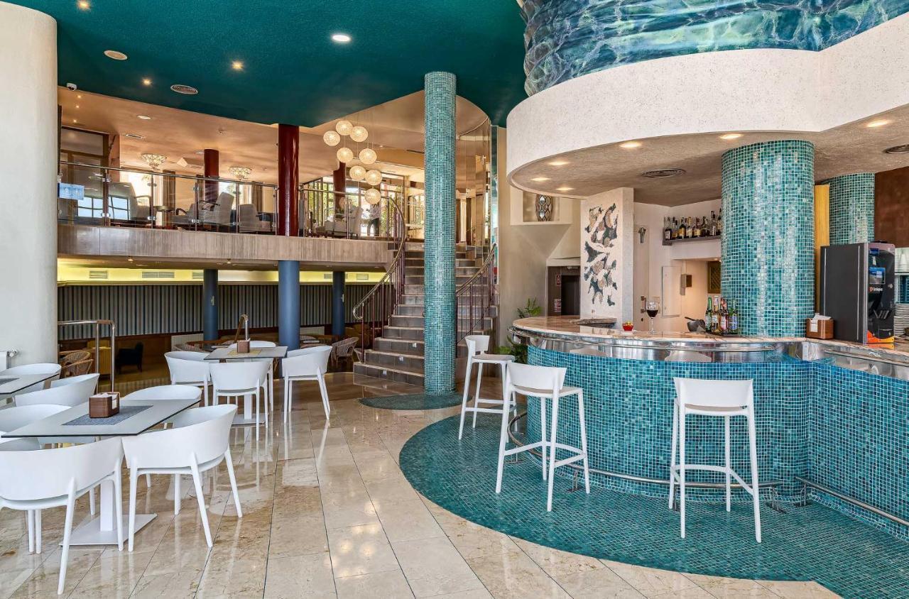 Perla Marina Hotel