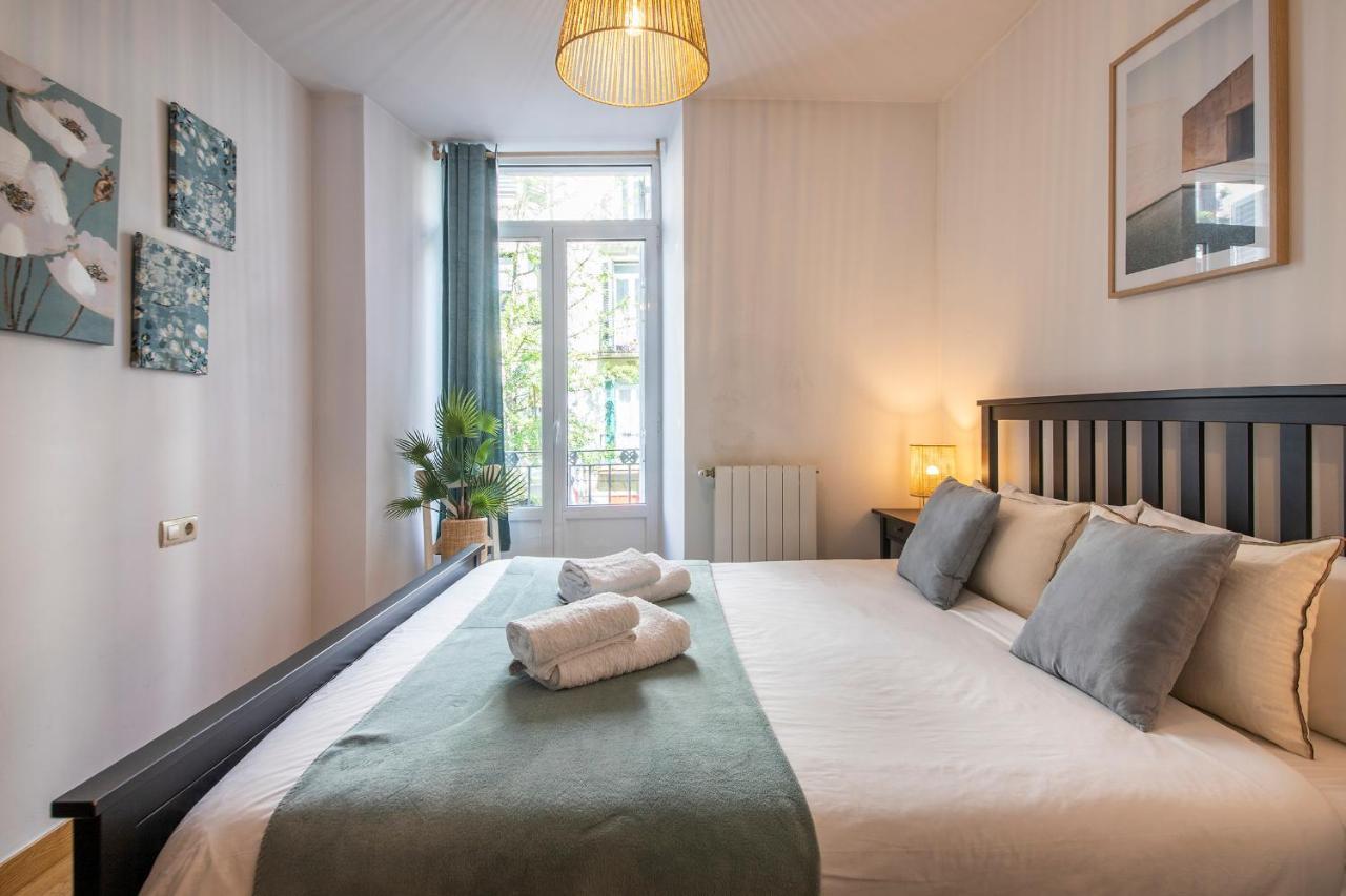 Legazpi, Amplio, Moderno Y Céntrico Apartamento