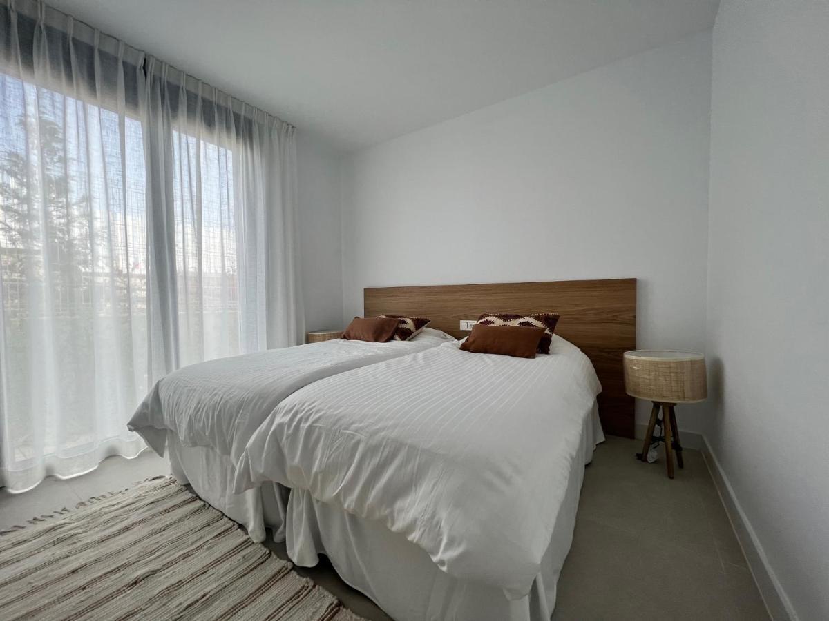 Mesas Homes Luxury 4 Bed Near The Sea And Port