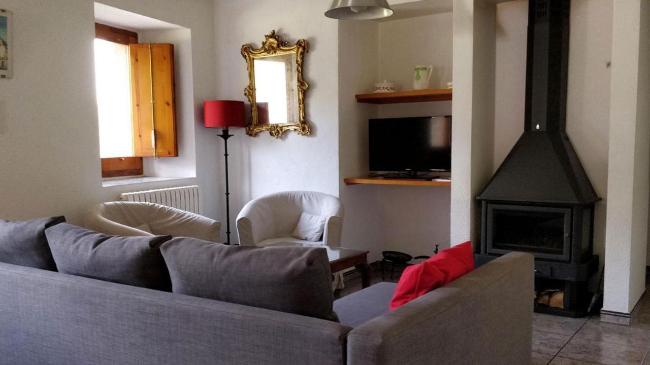 Mas El Carrer Apartment *