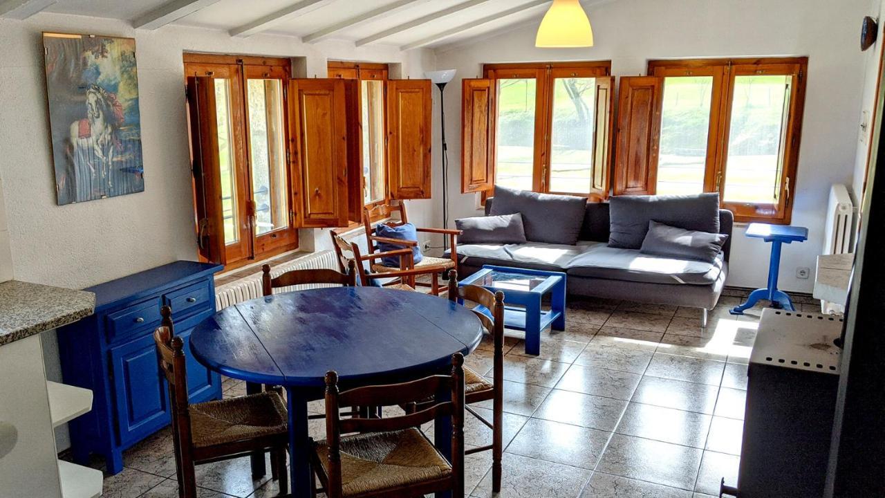 Mas El Carrer Apartment *