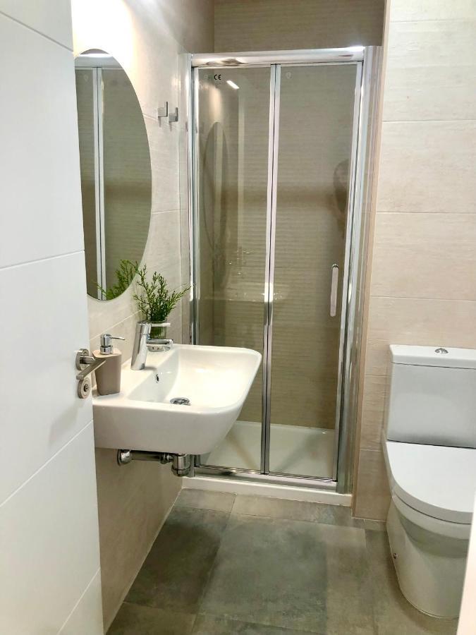 Сasa de vacaciones Gatu Conil Sunset House Con Piscina, 3 Dormit, 3 Baños, Jardín Privado , Wifi Y Parking *