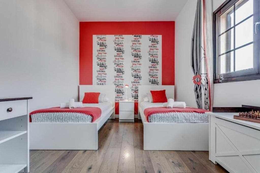Cobas Con Piscina Y Privada Villa *
